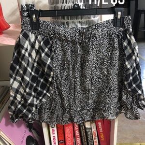 Plaid black and white adjustable skater skirt